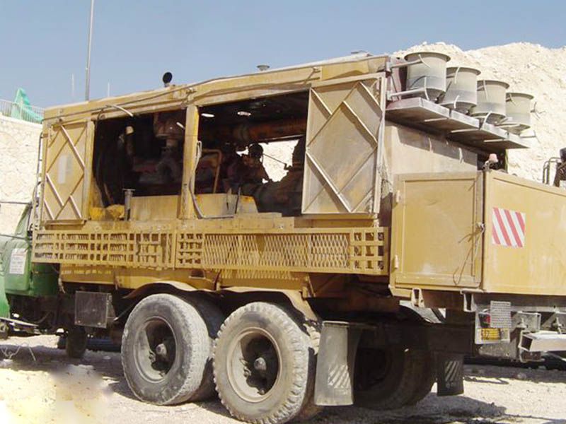 EQUIPAMENTO DE CONSTRUÇÃO